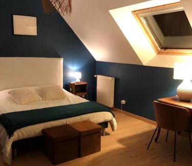 Les Ponts-de-Ce Bed & Breakfast | Chambre d'hôte - Verdure en ville