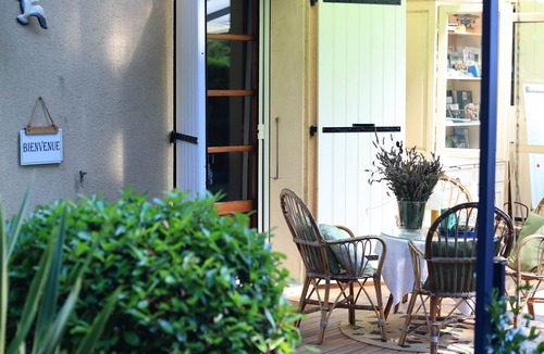 Lacrouzette Bed & Breakfast | Chambre d'hôtes À L'École Buissonnière