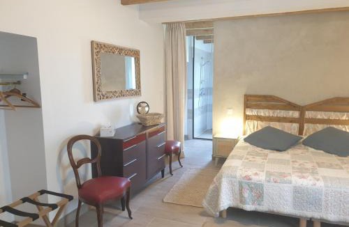 Galapian Bed & Breakfast | chambre d'hôtes à la ferme du Moulin