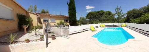 Lunel-Viel House | Chambre d'hôtes Costa Belle