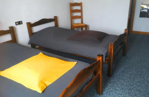 Mas-Saint-Chely Bed & Breakfast | Chambre d'hôtes Ferma Les Aires de la Carline