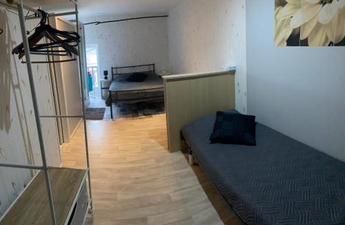 Bleigny-le-Carreau House | Chambre d'hôtes