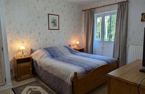 Ligny-le-Ribault Bed & Breakfast | Chambre d'hôtes "Perle", Communs de Bon Hôtel