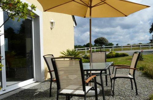 Villaines-la-Juhel Bed & Breakfast | Chambre d'hôtes Le Pot au Lait