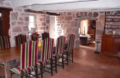 Bessuejouls House | Chambre d'hôtes Ivoirine