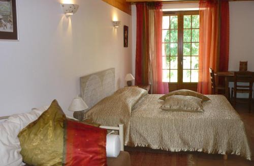 Loubens House | Chambre d'Hôtes La Bourdasse