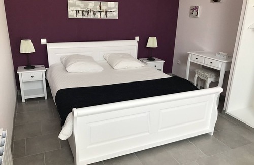 Xouaxange House | Chambre D'hôtes LA Colombe