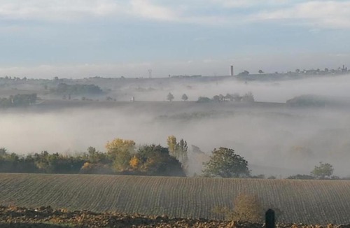 Roquemaure Bed & Breakfast | Chambre d'Hôtes La Courbe
