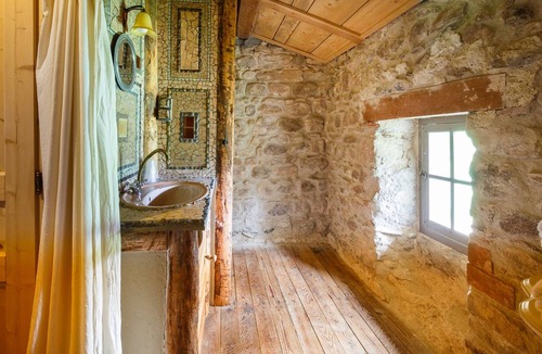 Malvieres House | Chambre d'Hôtes la Fougeraie