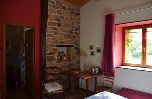 Bourgvilain Bed & Breakfast | Chambre d'hôtes La Framboisine
