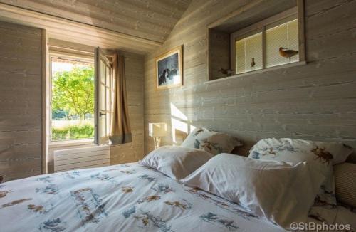 Saint-Maurice-Etusson Bed & Breakfast | Chambre d'Hôtes La Maisonnette