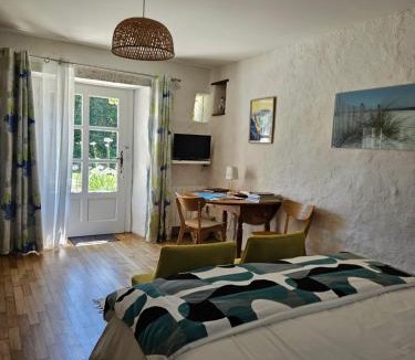 (le) Mesnil Hue Bed & Breakfast | Chambre d'hôtes La Meauffre à la porte de Granville