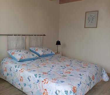 Saint-Menoux Bed & Breakfast | Chambre d'hôtes La Tuilerie