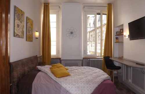 Centre ville - Urbanistes Bed & Breakfast | Chambre d'hôtes LARIBOISIERE