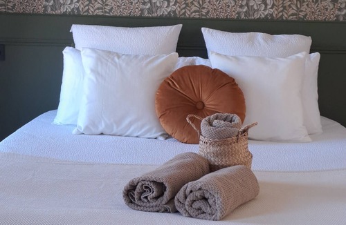 Cherrueix House | Chambre d'hôtes le lac
