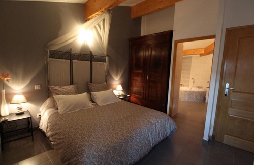 Vesseaux House | Chambre d'hôtes Le Mas du Moulin