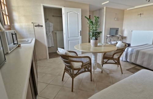 Saint-Ondras Bed & Breakfast | Chambre d'hôtes le Pas de l'âne