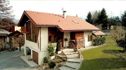 Mercury Bed & Breakfast | Chambre d'hôtes "LES CRETS"