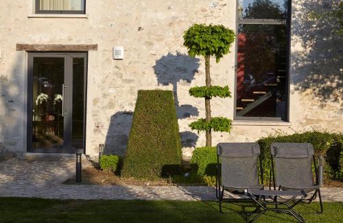 Mauregard Bed & Breakfast | Chambre d'hôtes Les Herbes Folles