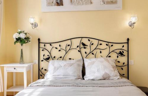 Lucon Bed & Breakfast | Chambre d'hôtes Les Loges