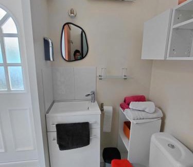 Bas-Vernet Bed & Breakfast | chambre d 'hôtes les Orchidées
