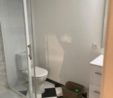 Ayguesvives Bed & Breakfast | Chambre d'Hôtes Loft Montevideo