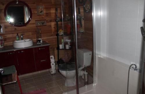 Nogent-le-Rotrou Bed & Breakfast | Chambre d'Hôtes "Orchidees"