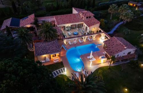 Saint-Andre Bed & Breakfast | Chambre d'hôtes & SPA Mas Dels Esquirols