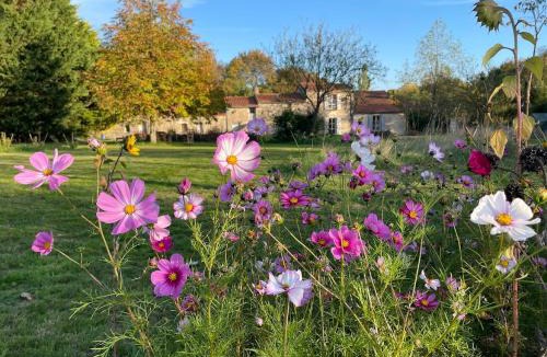 La Varenne House | Chambre d'hôtes Un Brin Nature