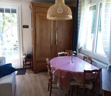Arques-la-Bataille House | Chambre d'hôtes chez l'habitant