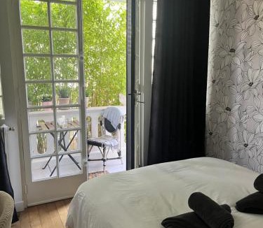 Champignol Bed & Breakfast | Chambre d hôte - Bambou
