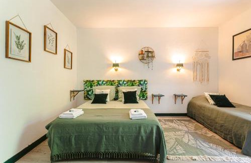 Genouille Bed & Breakfast | Chambre d'hote Emeraude