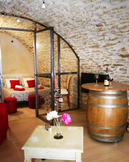 Chateauneuf-du-Pape House | Chambre d hote de charme avec plein d authenticité du 13 ème siècle