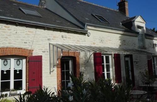 Fougeres-sur-Bievre Bed & Breakfast | Chambre d'hotes "Les Paturelles"