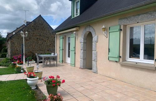 Roz-Landrieux Bed & Breakfast | Chambre D'Hote