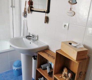 La Ville-es-Nonais Bed & Breakfast | CHAMBRE D'HOTES Côté RANCE