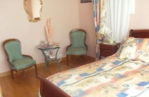 Malestroit Bed & Breakfast | Chambre D'Hotes Miraflores