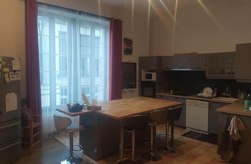 Paroisse Notre-Dame House | Chambre dans appartement de caractère