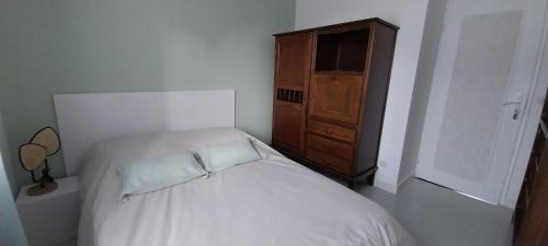 Montois-la-Montagne House | Chambre dans pavillon