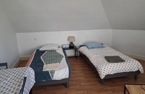 Laval Apartment | Chambre dans le vieux quartier de Laval