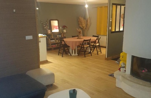Roeze-sur-Sarthe House | Chambre dans maison proche 24h du mans