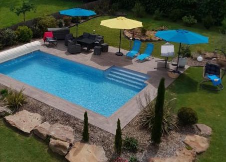 Angrie Bed & Breakfast | CHAMBRE DANS UN ECRIN DE VERDURE