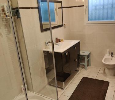 Chassagnes Bed & Breakfast | chambre dans une maison