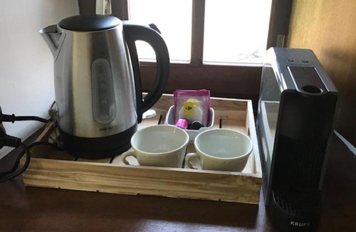 Ayssenes Bed & Breakfast | Chambre de La Tour