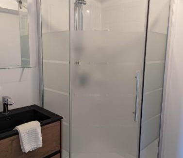 Pohenegamook House | Chambre de l'Ours-Muwin-Bear