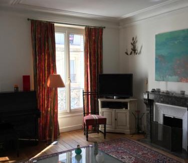 Levallois-Perret Bed & Breakfast | Chambre deux personnes