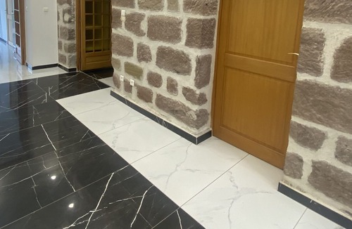 Allassac Bed & Breakfast | Chambre Dhôte Moderne et Confortable