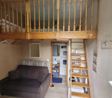 Talence Bed & Breakfast | Chambre direct piscine