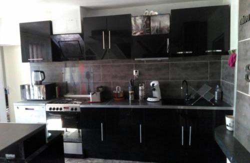 Saint-Pardoux-Isaac House | Chambre double avec lit clic clac