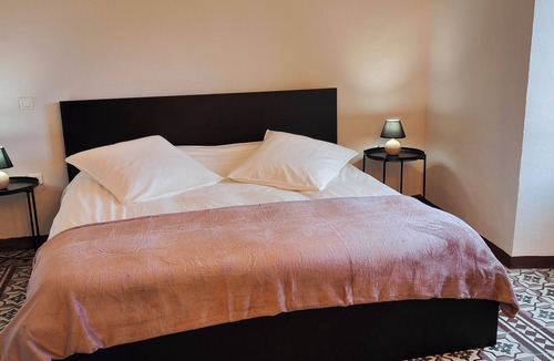 Pompignan Bed & Breakfast | Chambre Double Avec Salle de Bains Privative V